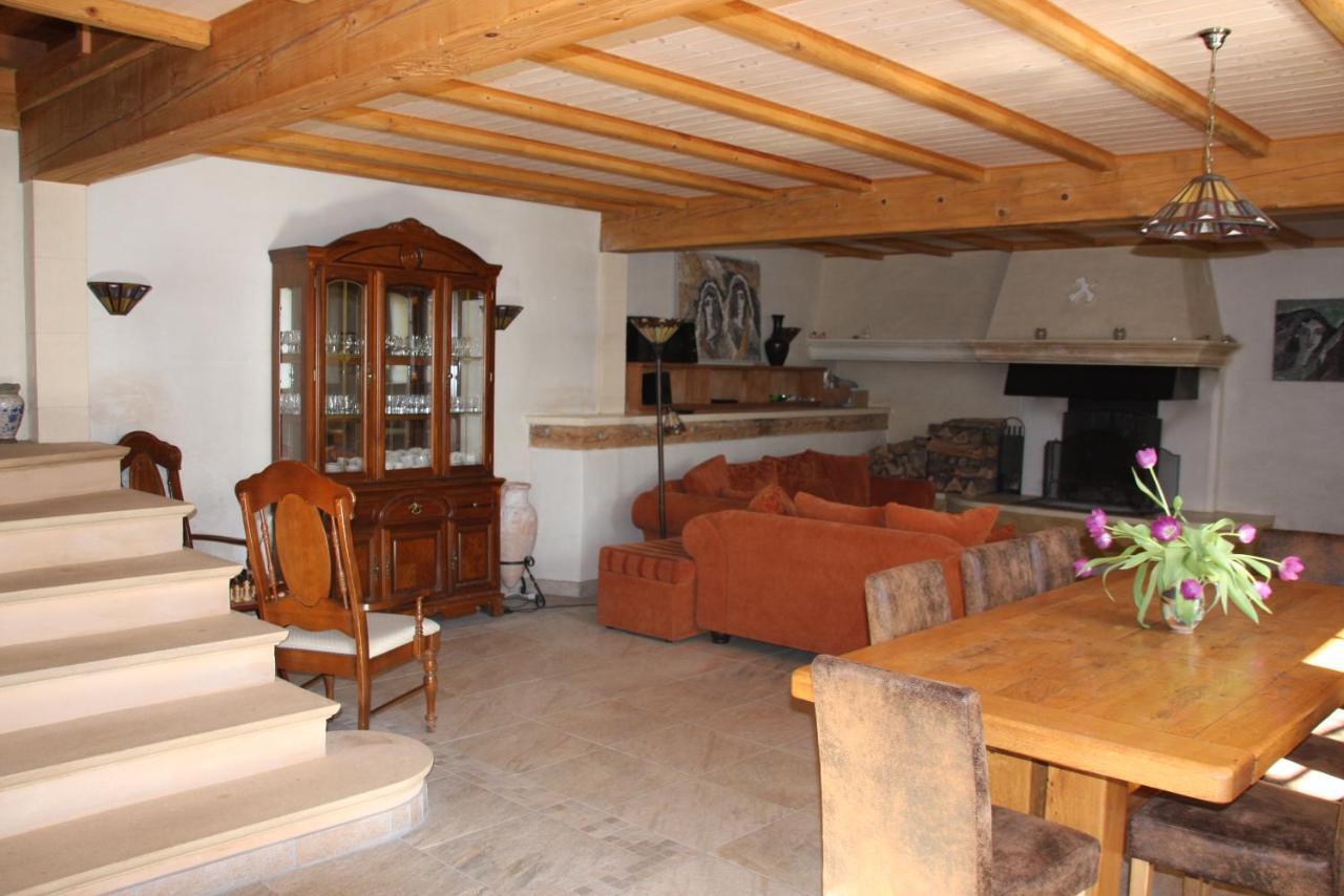 Le Pelerin Bed & Breakfast Montségur Екстериор снимка