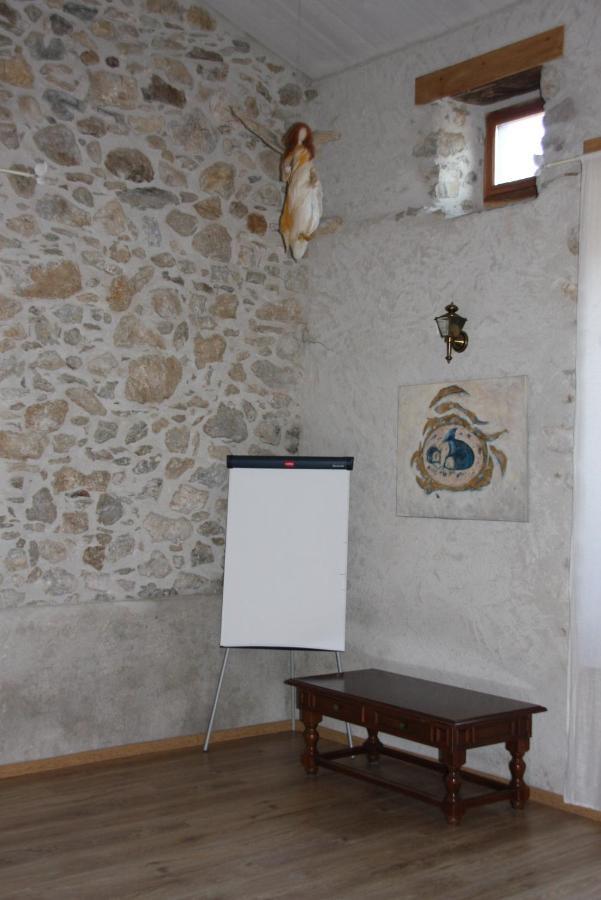 Le Pelerin Bed & Breakfast Montségur Екстериор снимка
