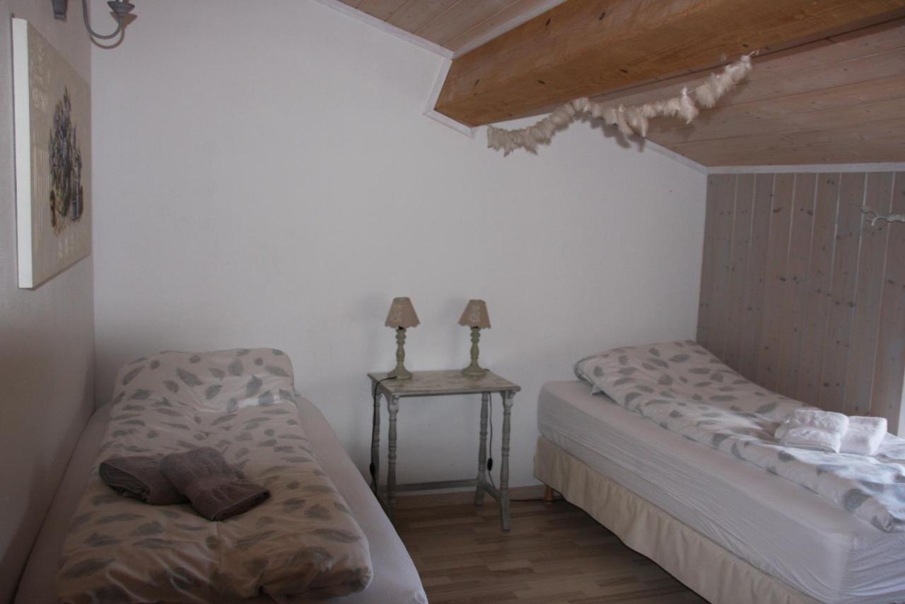 Le Pelerin Bed & Breakfast Montségur Екстериор снимка